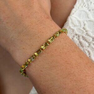 Oshena Jewelry RADIANCE TENNIS BRACELET - GOLD + LIGHT GREEN- NWT - Stackable